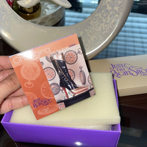 Purple Dream Boot Just The Right Shoe Raine Willitts #25037 - Picture 6 of 8